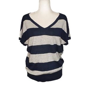 Lucky Brand Top Womens XS Grey Blue Striped V Neck Short Sleeve Shirt